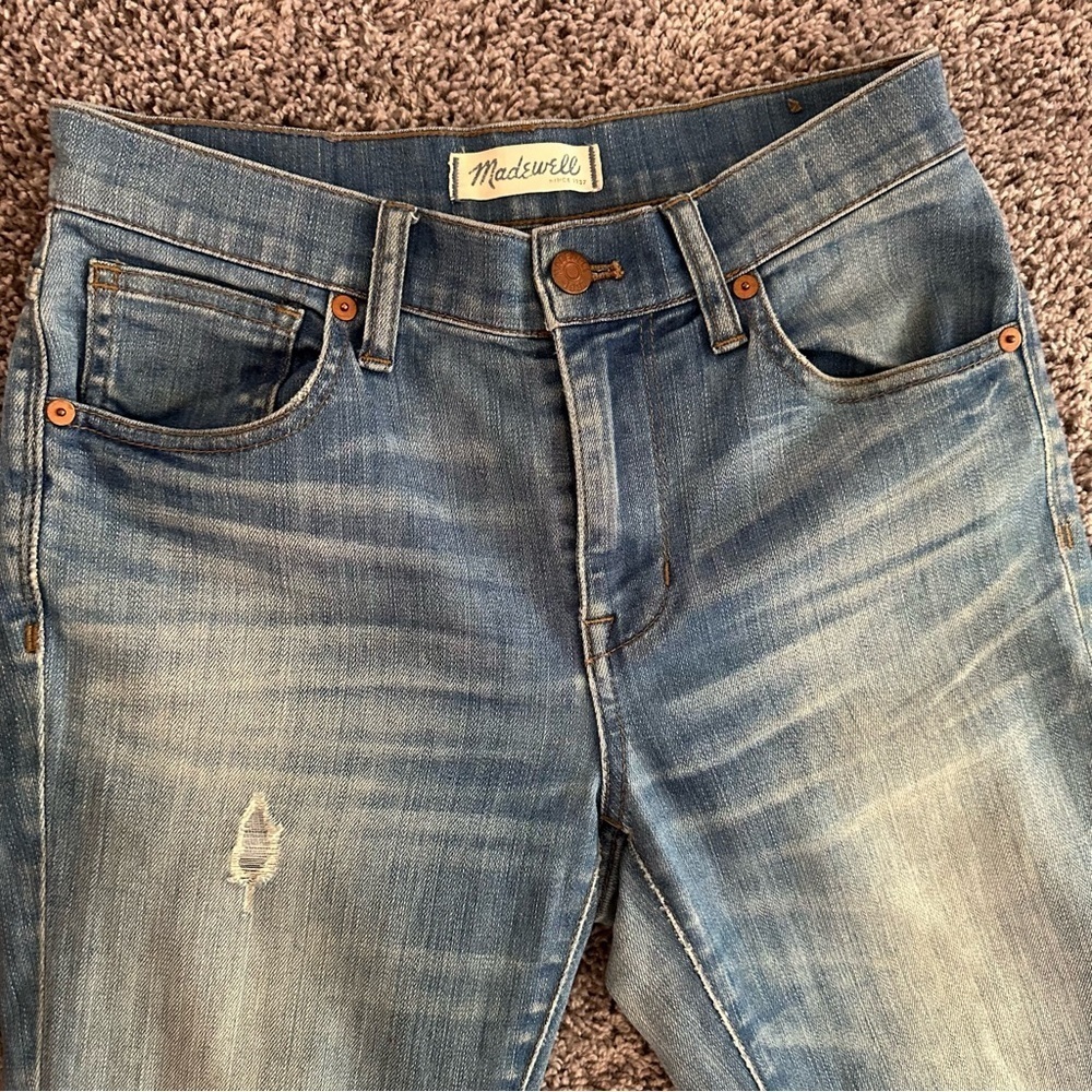 Madewell 9” High Riser Skinny Size 25 distressed ankle jeans - Picture 3 of 9